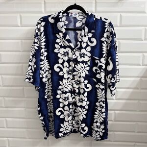 Caribbean Fun Men’s XXL Blue and White Tropical Short Sleeve Shirt